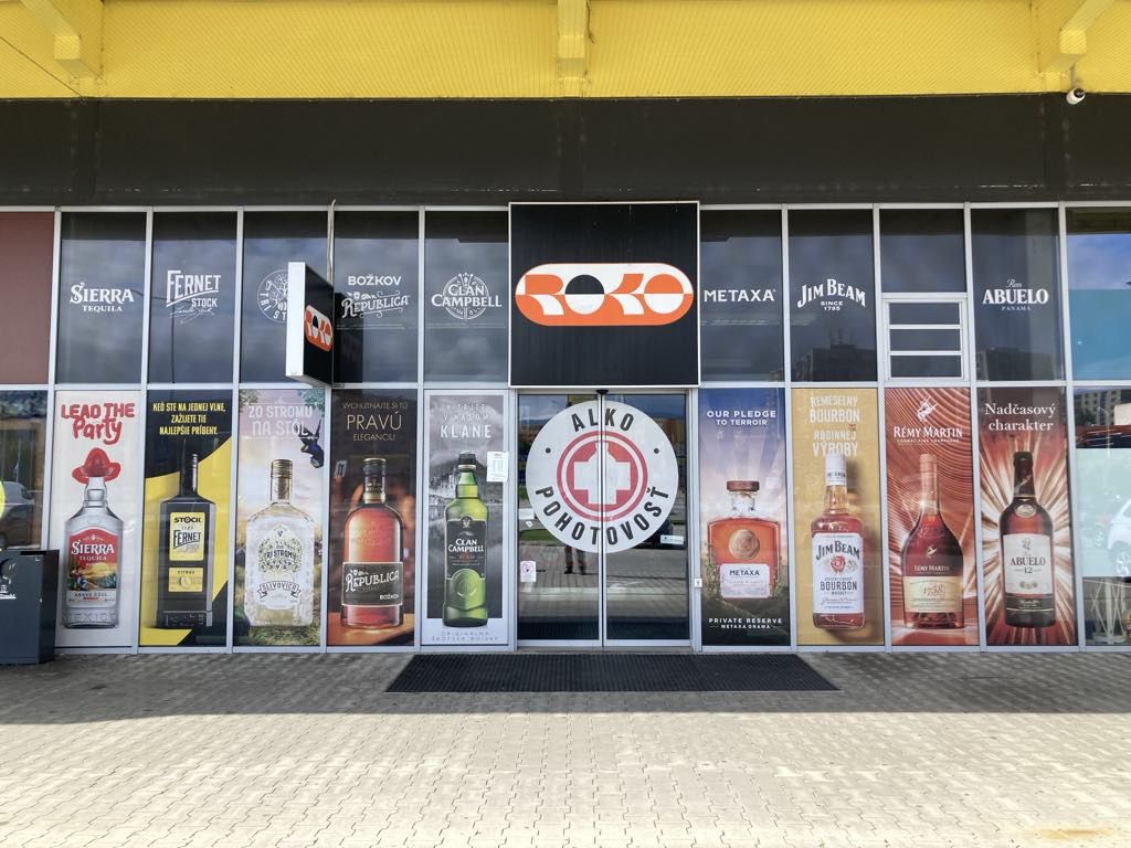 Veľkoplošná tlač, realizácia